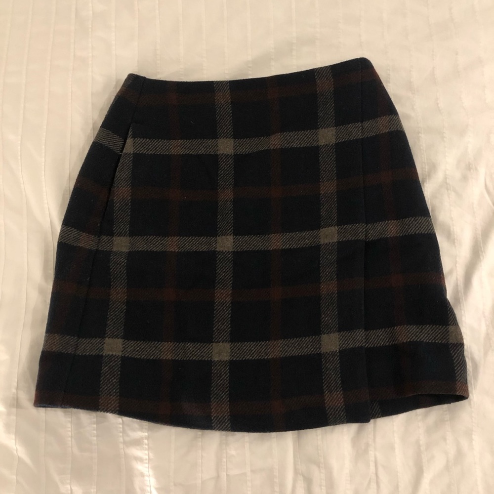 Uniqlo check skirt
